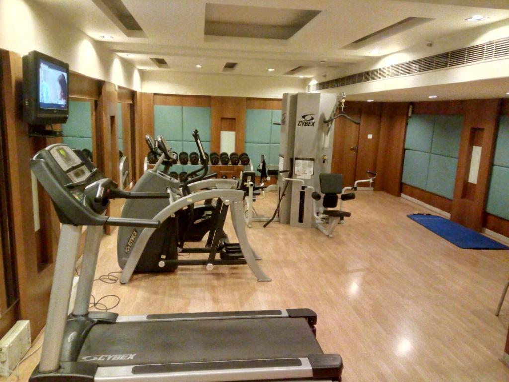 Hotel Hampshire Plaza Hyderabad Exterior foto