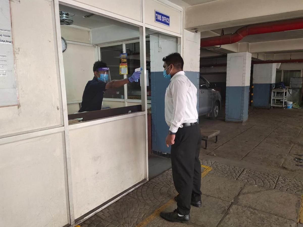 Hotel Hampshire Plaza Hyderabad Exterior foto